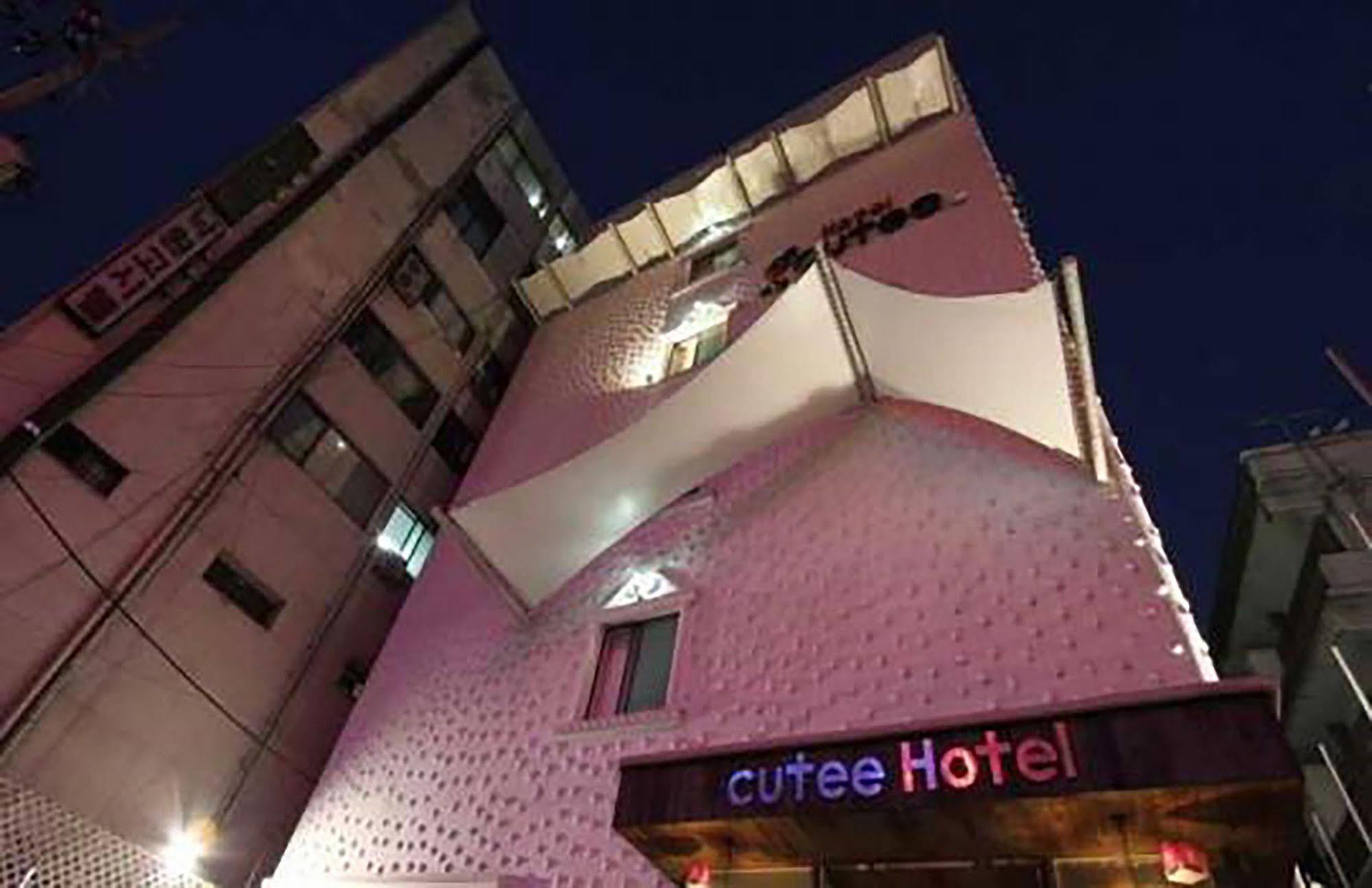 Cutee Hotel Seoel Buitenkant foto
